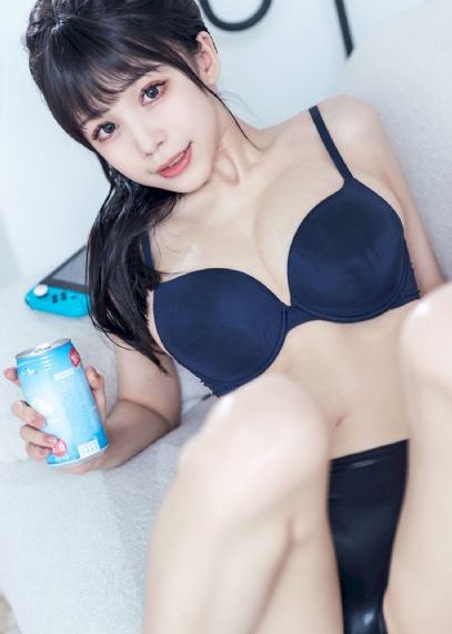 女大学生沙龙电影_蓝光高清免费观看
