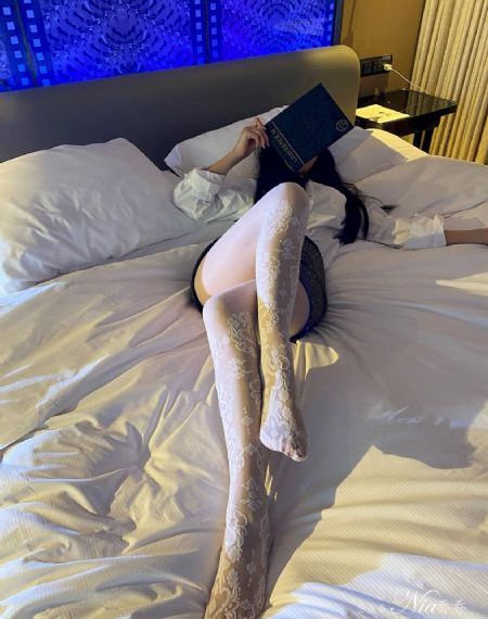 电梯另类性体验_超清在线播放观看