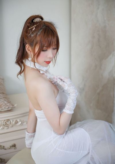 丰满双乳秘书被老板狂揉_国产剧免费观看电视剧