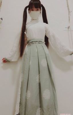 上司的老婆韩国_超清免费在线观看
